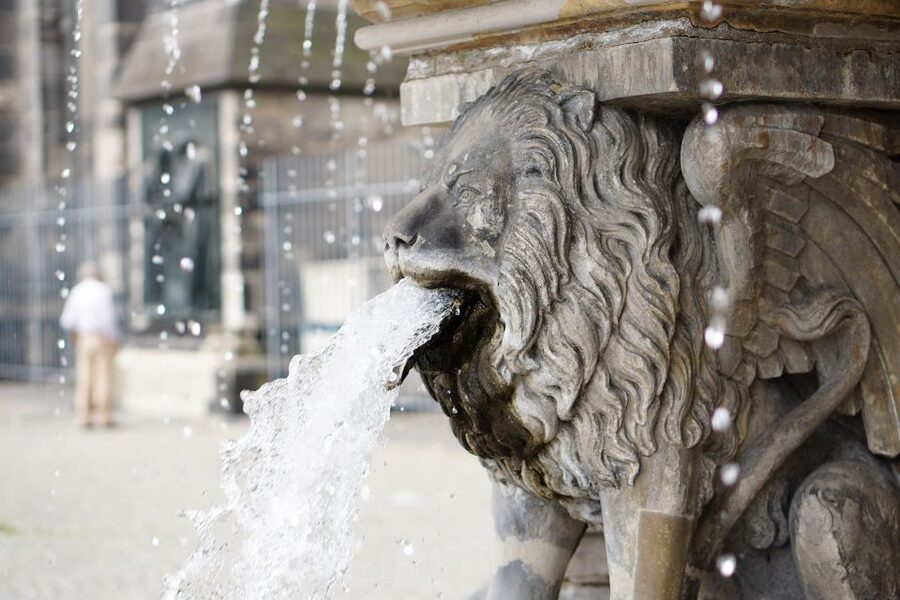 Cologne: Old Town Highlights Walking Tour - Key takeaways before you go