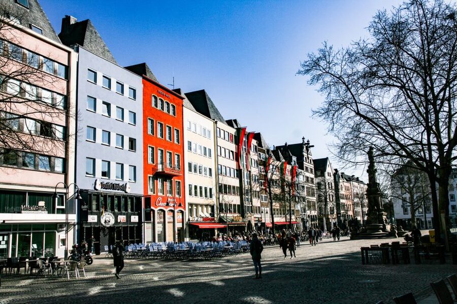 Cologne: Old Town Walking Tour with 1 Brewery Visit & 1 Beer - Key things to know before you go