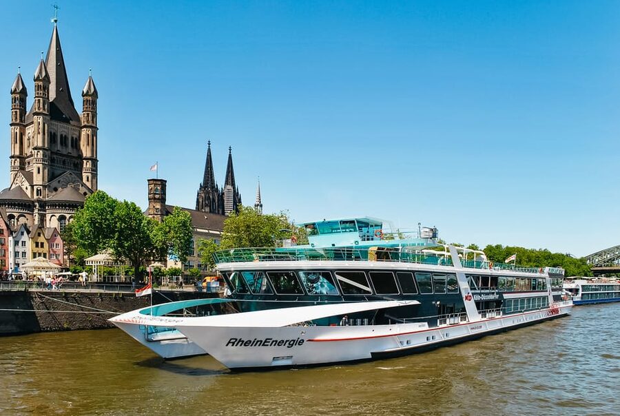 Cologne: Panoramic City Cruise - A one-hour cruise that saves your feet in Cologne