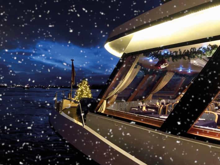 Cologne: Rhine River Winter Cruise with Festive Music - The Boat Setup: Warm Indoors, Photos on Deck