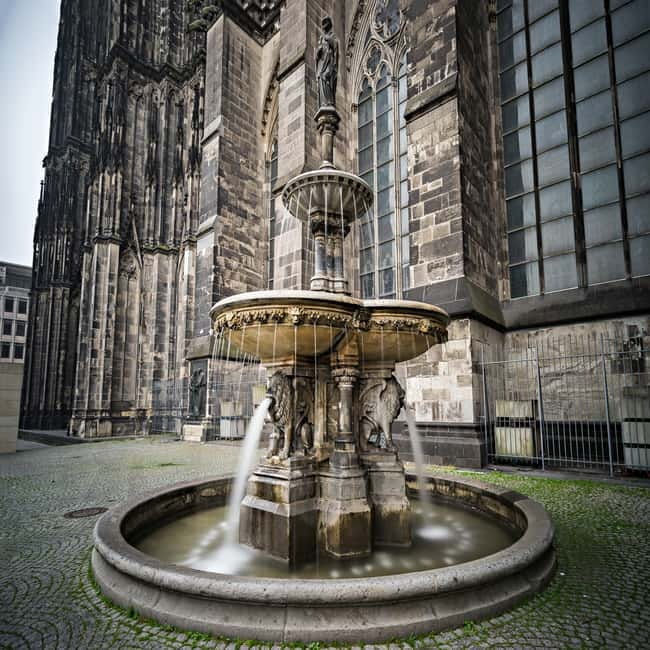 Cologne: WWII Sites with Optional EL-DE Haus Private Tour - Price and value for a private 4-hour WWII tour
