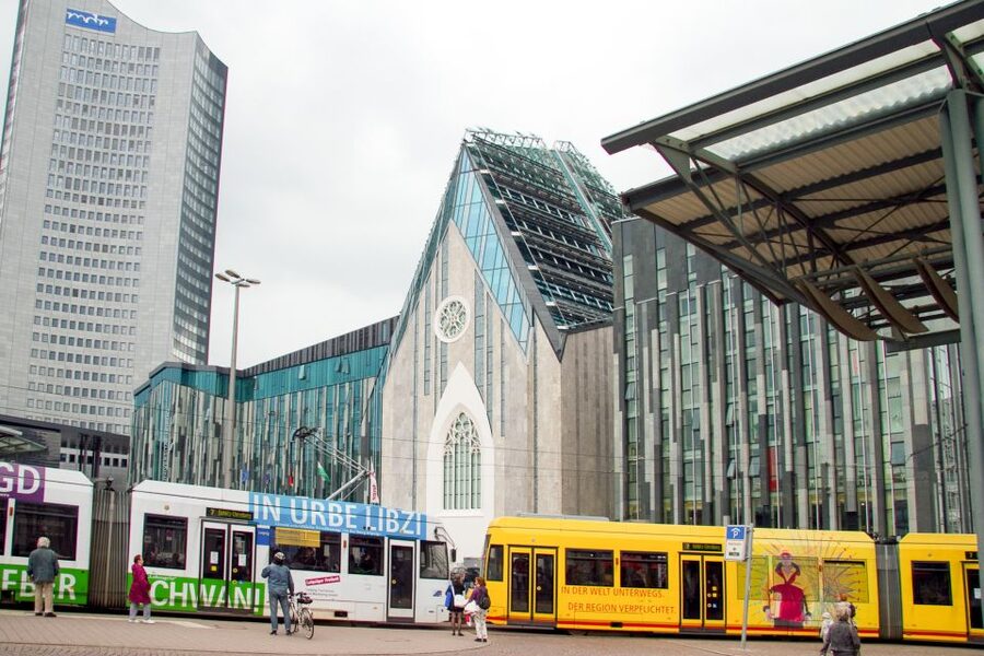 Combo Tour in Leipzig: Guided City Tour & City Sightseeing - The Bus Changes Everything, Taking You Past the City’s Ring