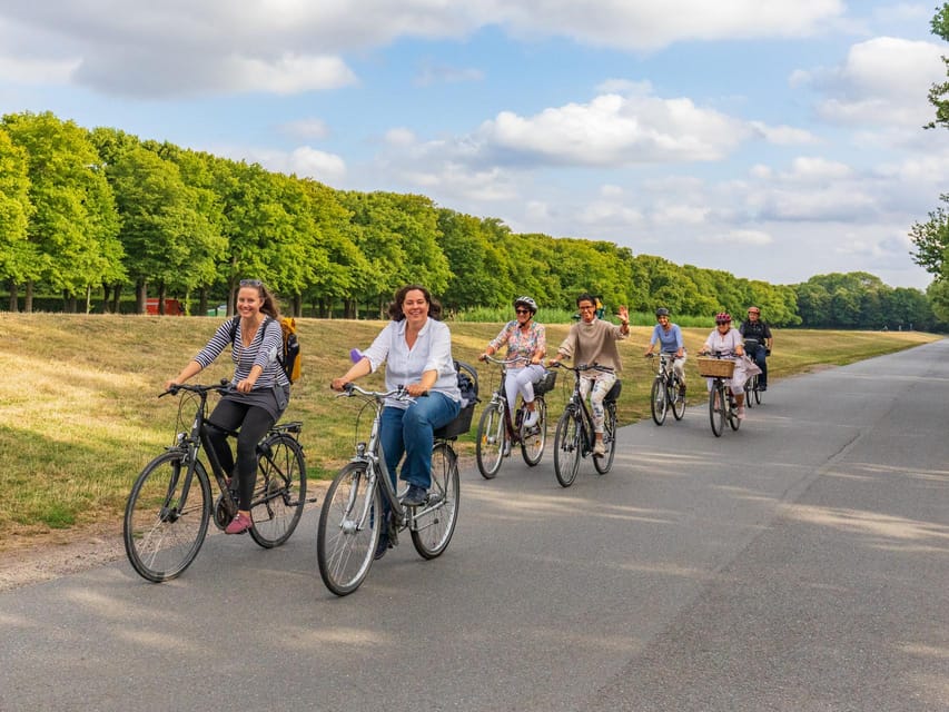 Cycling tour through the green Hannover - Maschsee Lake: A Break That Feels Like a Pause Button