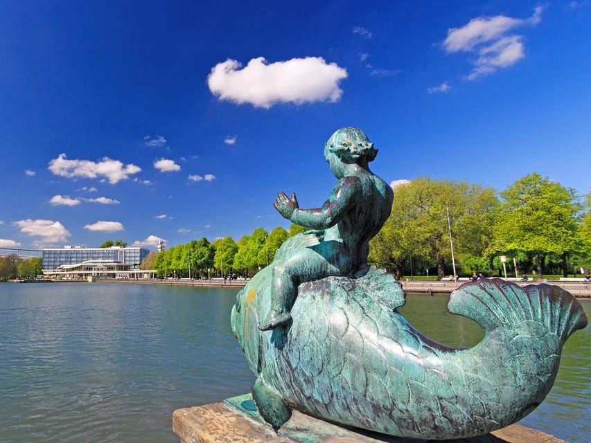 Cycling tour through the green Hannover - The Guide Factor: German Narratives That Make Places Stick
