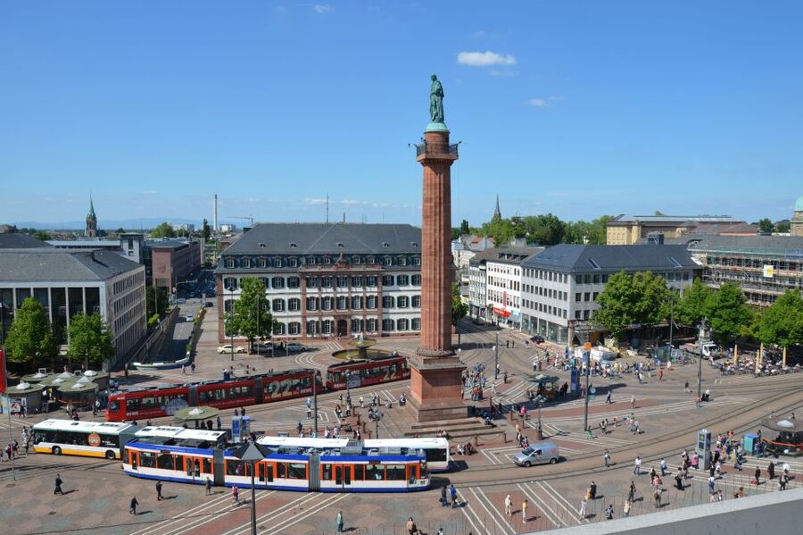 Darmstadt: City Highlights and History Guided Walking Tour - Where the tour starts at the Darmstadt Shop at Luisencenter