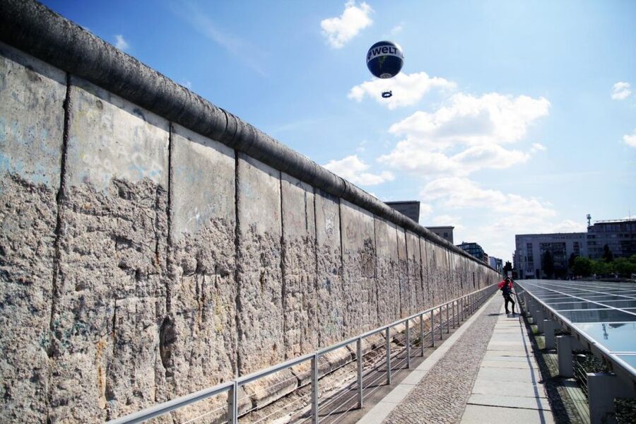 Discover Berlin Express Tour: 2hr Highlights - Why a 2-Hour Express Walk Feels So Efficient