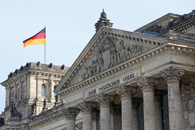 Discover Berlin Half-Day Walking Tour - Meeting at Neue Promenade 3 and Getting Oriented Fast