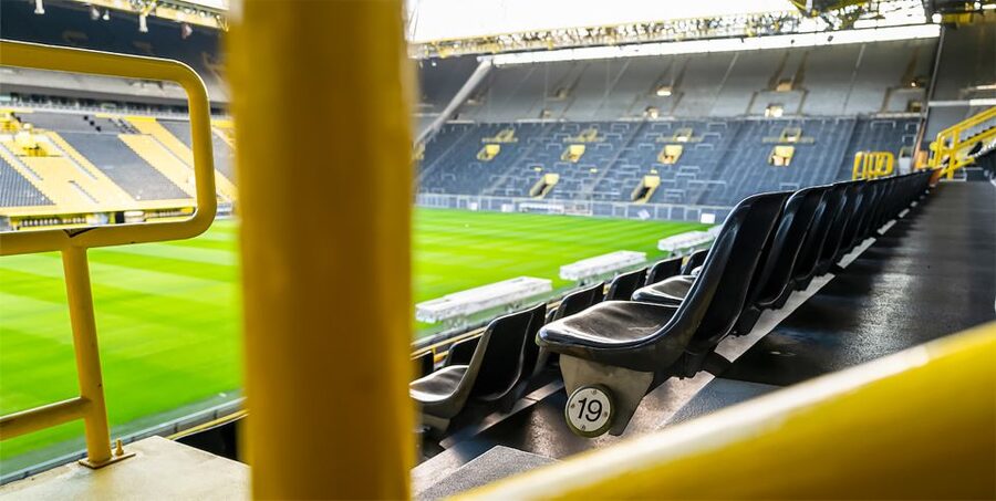 Dortmund: BVB Signal Iduna Park Stadium Walk - Timing and Hours: Picking the Right Day in Dortmund