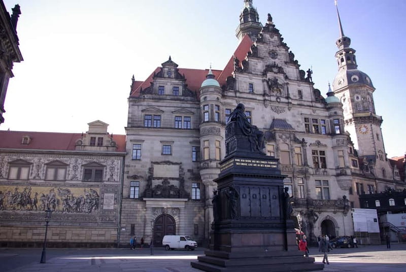 Dresden: 10-Hour-Tour from Berlin by VW-Bus - Old Town on Foot: Markets, Theaterplatz, and Getting Your Bearings