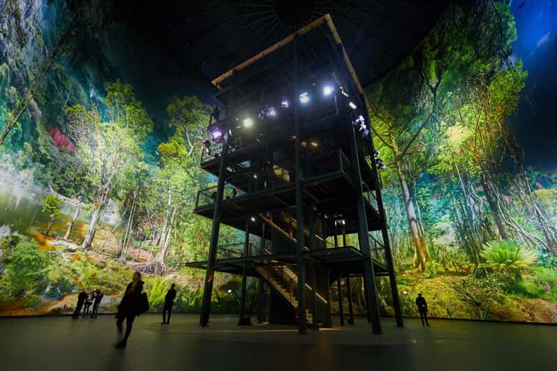 Dresden: 360° Panorama Amazonia Entry Ticket - Where the Fun Details Live: Giant Ants and Bright Carnivorous Plants