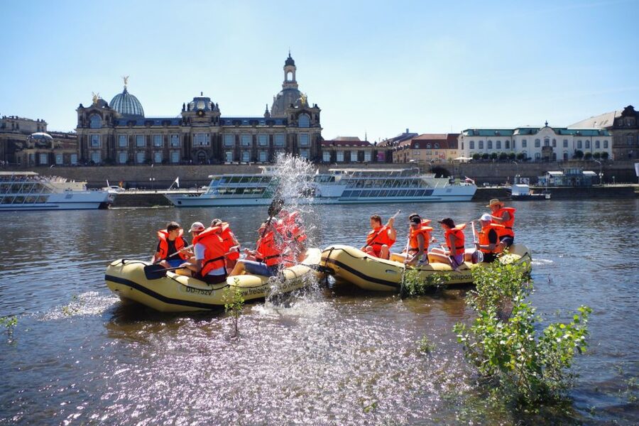 Dresden: Bootstour im Schlauchboot durch die Altstadt - Key points you will feel quickly
