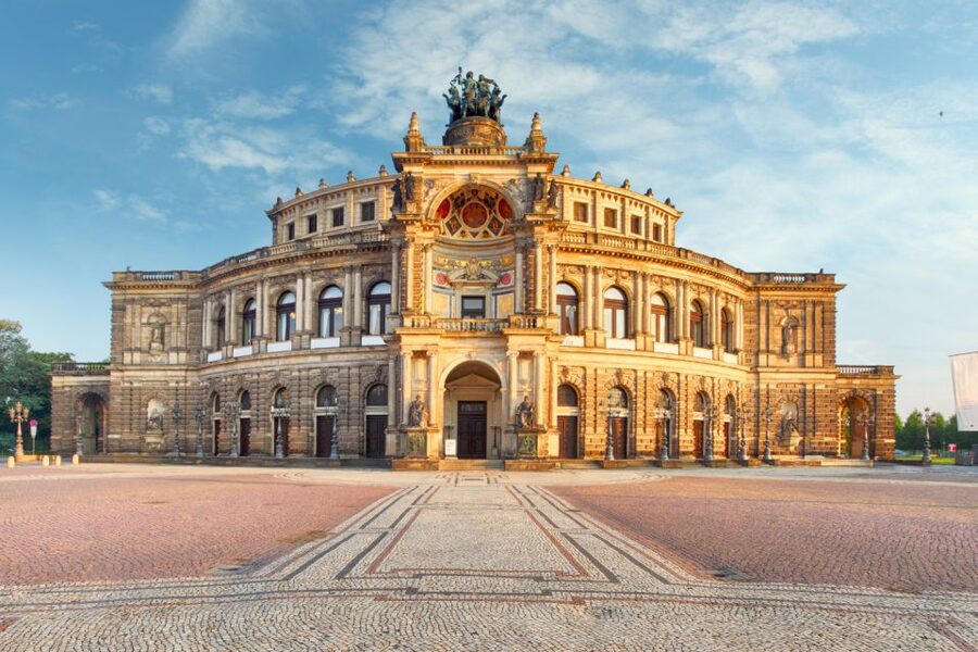 Dresden: Old Town Scavenger Hunt for Children - Start point in Theaterplatz, right by the Semperoper