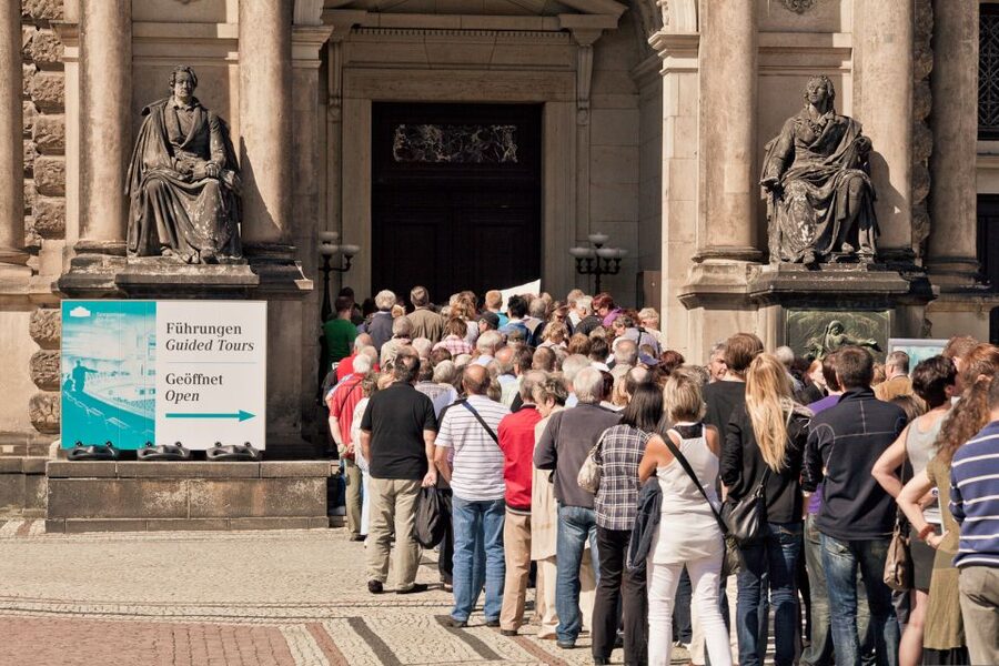 Dresden: Semperoper and Old Town Tour - Who should book this tour, and who might want a different plan