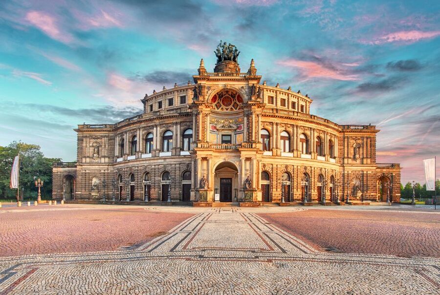 Dresden: Semperoper Guided Tour for Families - First Steps Inside Dresden’s Semperoper