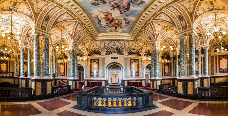 Dresden: Semperoper Guided Tour for Families - Why This Tour Works for Kids and Adults at the Same Time