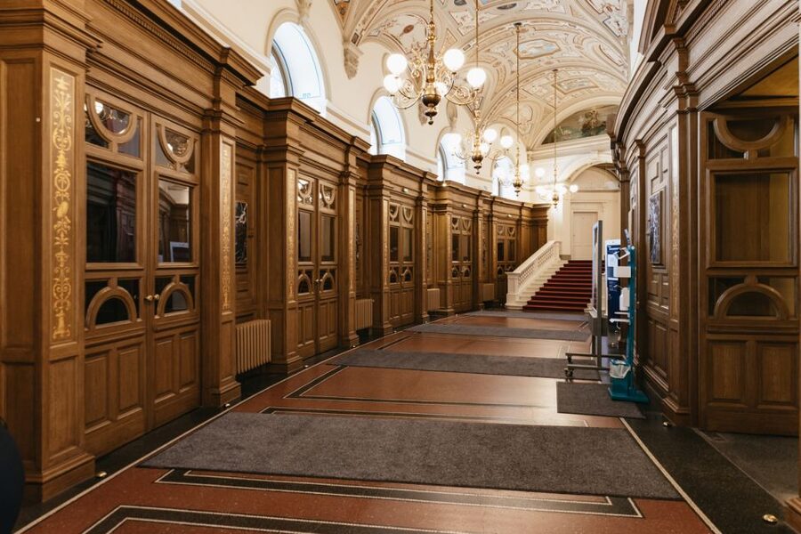 Dresden: Semperoper Tickets and Guided Tour - Stage Access, Curtain Moments, and What’s Not Included