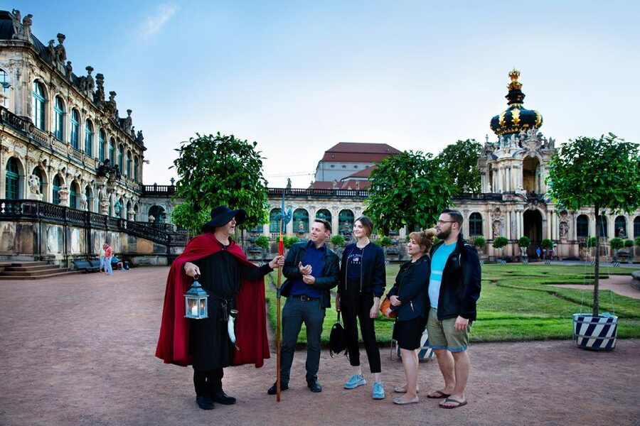 Dresden: The Original Night Watchman Tour in Lantern Light - Who this night watchman tour suits best