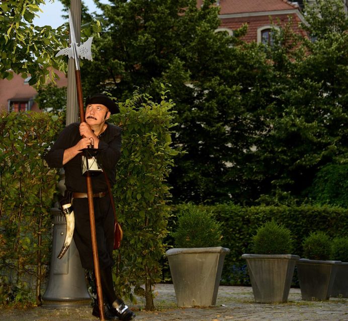 Dresden: Tour of the Baroque Quarter with a Night Watchman - Meeting at the Goldener Reiter, then getting oriented fast