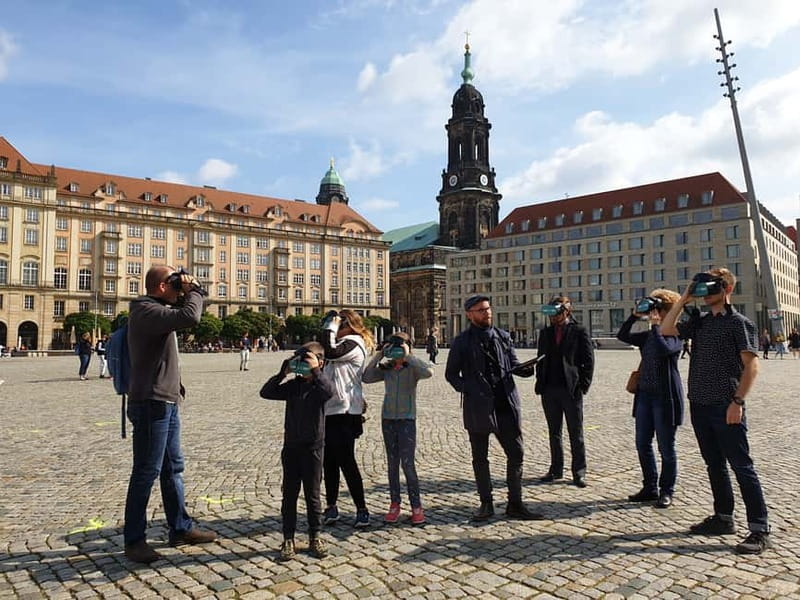 Dresden: Walking Tour with Virtual Reality elements - Weather, comfort, and who should not join