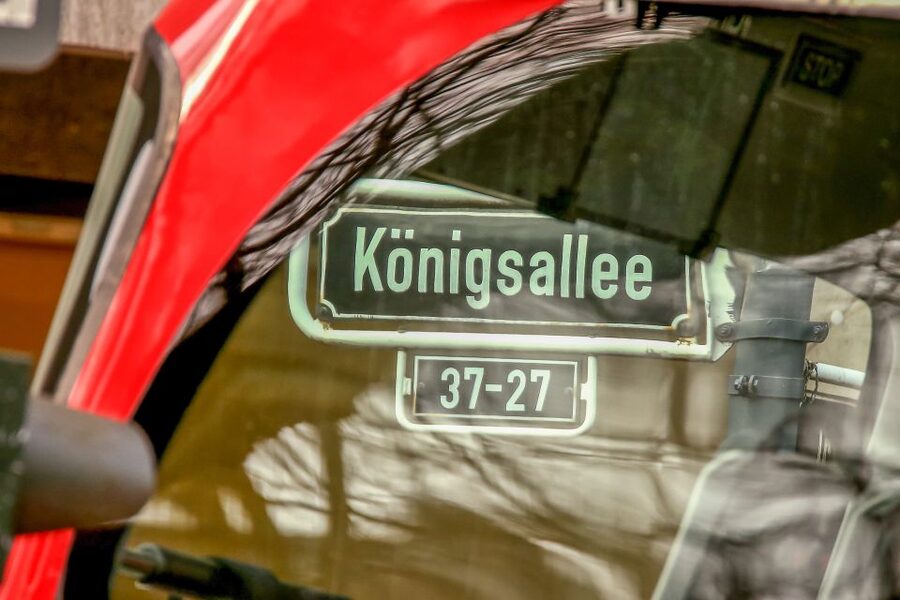 Düsseldorf: 24-Hour Hop-On Hop-Off Ticket - Key highlights to clock before you ride