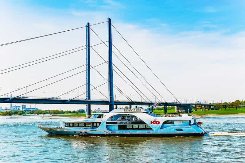 Düsseldorf: City Sightseeing Cruise on the Rhine - Your 1 hour Rhine loop, what that timing means
