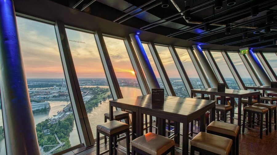 Düsseldorf: Rhine Tower Adult Entry - How to fit this into a Düsseldorf day without stressing