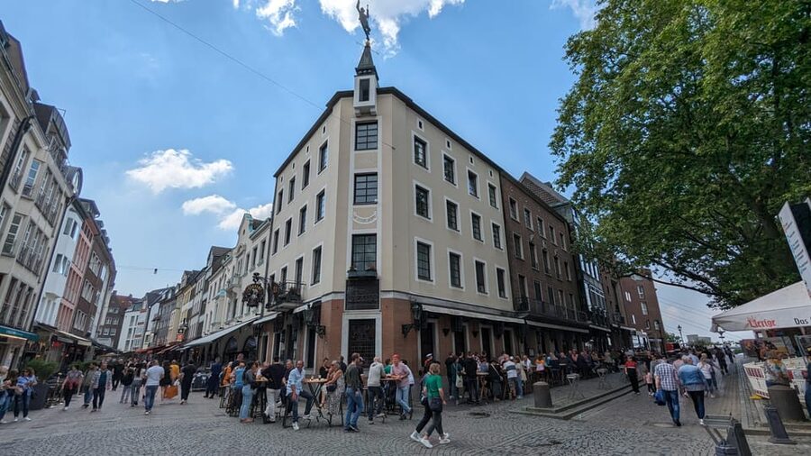 Düsseldorf: Tipping based - Old Town Walking Tour - Key points before you go