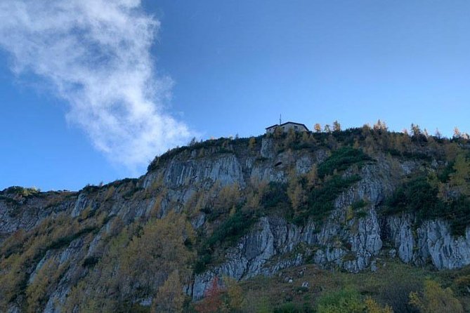 Eagle's Nest Hiking Tour - Logistics that matter: shoes, timing, and the bus option