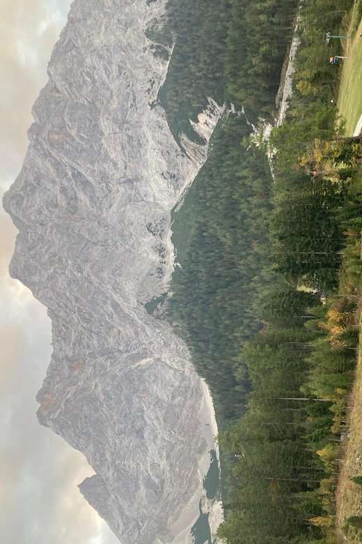 Ehrwald: Hiking Tour into breath taking Nature - Ehrwald and the Zugspitz Arena, a short hike that still feels big