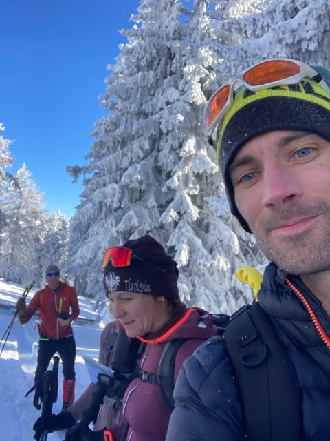 Ehrwald: Zugspitze Snowshoe Hiking Tour with Mountain Views - Family-friendly options for winter hikers in Ehrwald
