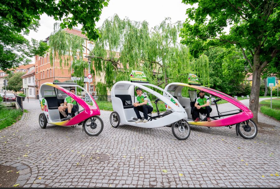 Erfurt: KiKa TV Characters Kids Tour by Pedicab - What you see on the ride: Tabaluga, the Sandman, Pittiplatsch, and friends