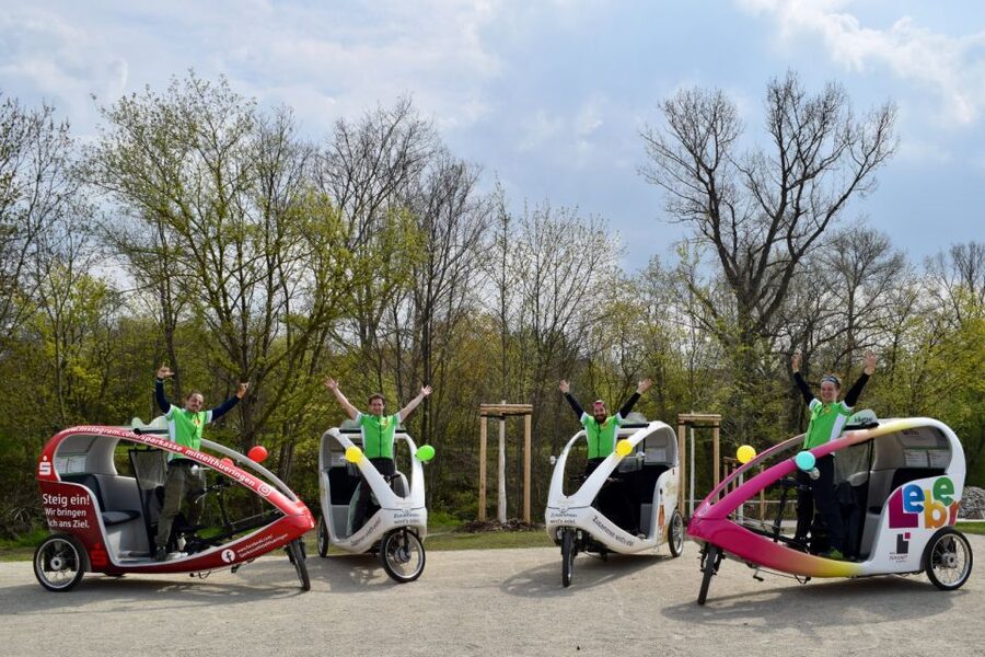 Erfurt: KiKa TV Characters Kids Tour by Pedicab - Weather and pacing: what rain or shine really means