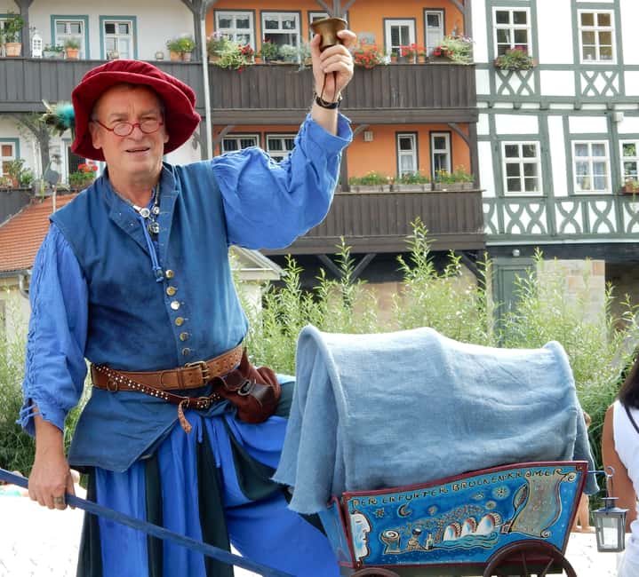 Erfurt: On the road with the bridge builder. Walking tour with anniversary tasting. - The Brückenkeller under the junk shop, why the cellar visit is special
