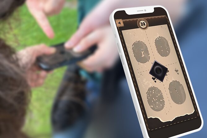 Escaping and spying on the Berlin Wall Scavenger hunt - In-app guidance and why the “no guide” setup can still work