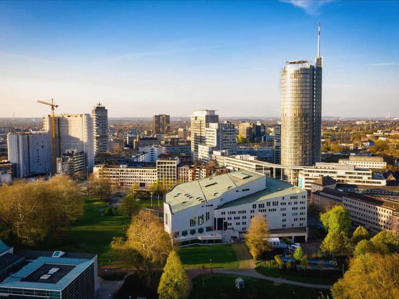 Essen: Express Walk with a Local in 60 minutes - Getting the most out of it: what to bring and how to prepare