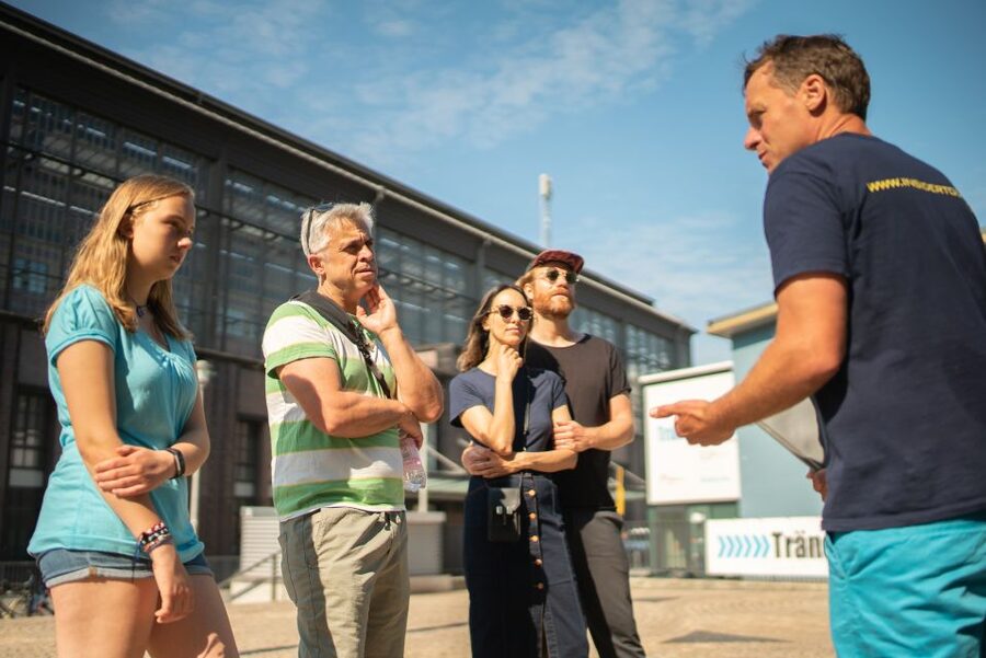 Explore Berlin: Walking Tour of All The Iconic Sites - Museum Island and Bebelplatz: seeing the eras overlap