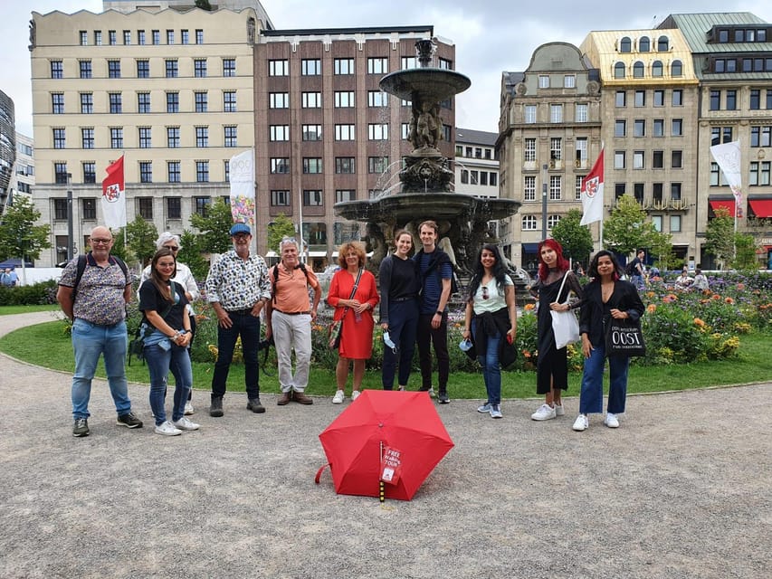 Explore Düsseldorf with Passionate tour guides! - What a 2-Hour Düsseldorf Walk Feels Like on Your Feet