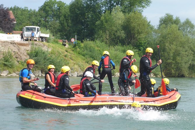 Family rafting Iller - white water rafting level 1 - English-friendly for families, plus a small touch that helps a lot