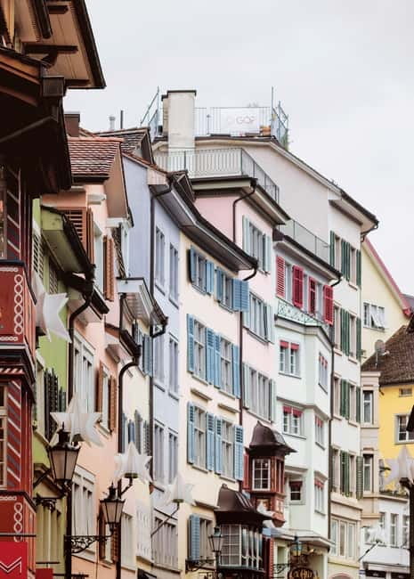 Frankfurt: 2-hour Best Intro Walking Tour with a Local - The Frankfurter Würstchen Tasting, and Why Food Changes the Walk