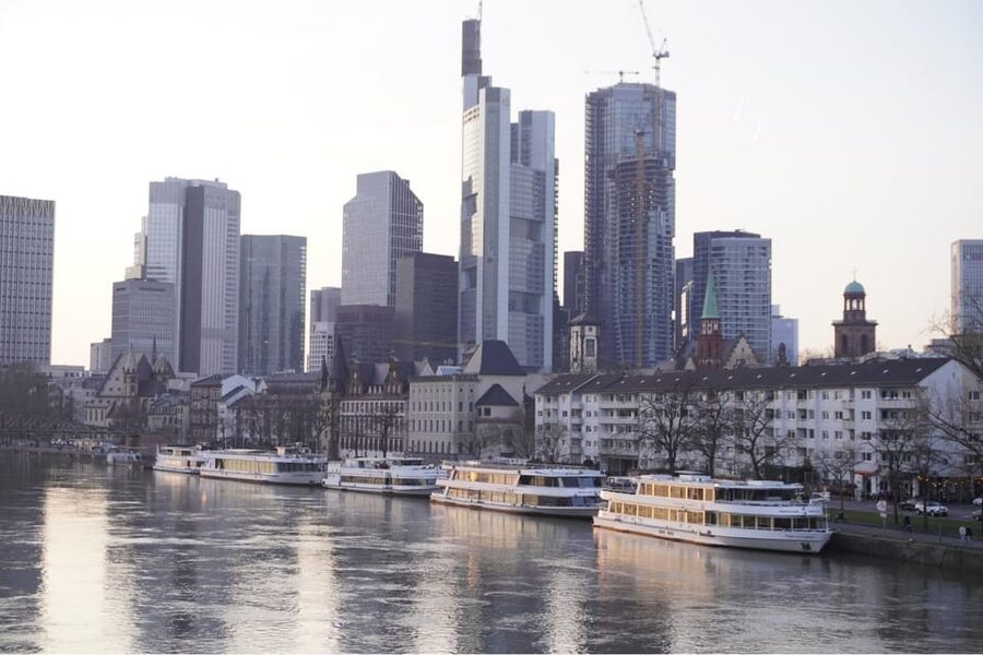 Frankfurt: Criminal hunt at night - Price and Time: Does $34 Buy Enough Fun?