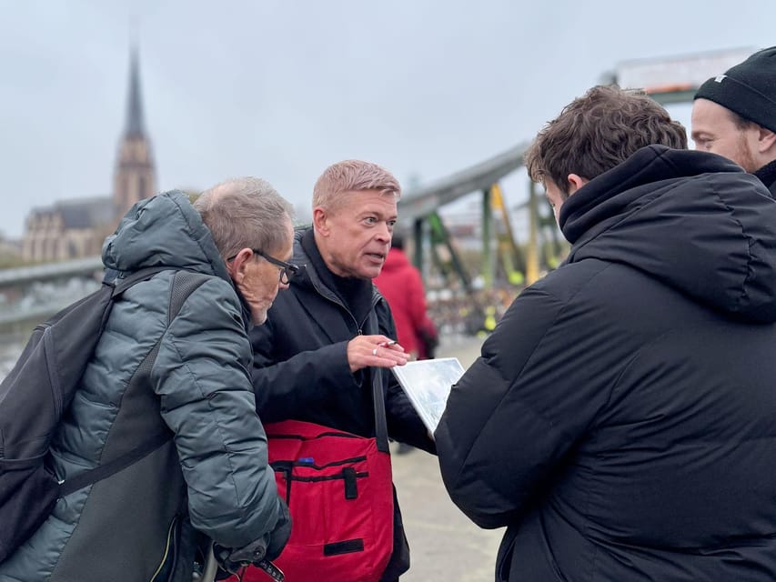 Frankfurt: Discover the heart of Frankfurt - a city tour in German - A 2-hour Frankfurt walk that actually helps you understand the city