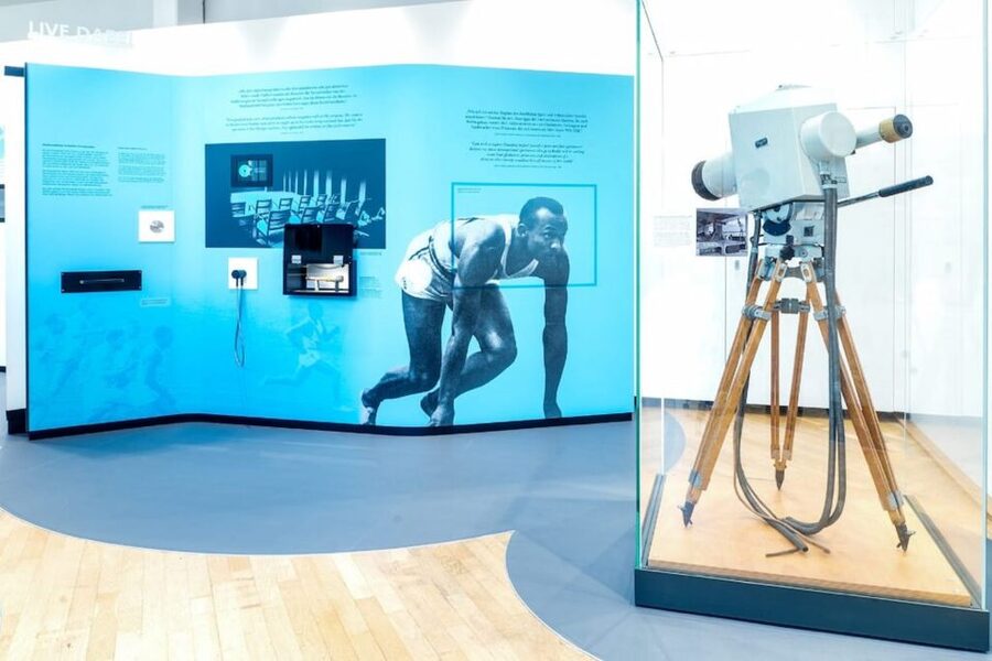 Frankfurt: Museum of Communication Exhibitions - KLIMA_X Temporary Exhibit: Communication and Climate Actions