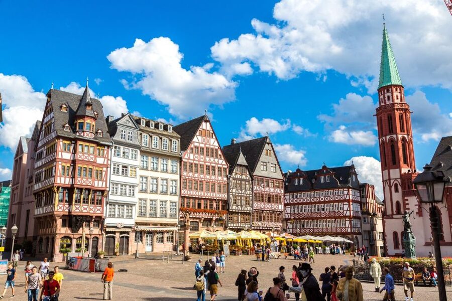 Frankfurt: Old Town Highlights Private Walking Tour - Paulsplatz Start Point, Hotel Pickup, and Getting a Real Local Pace