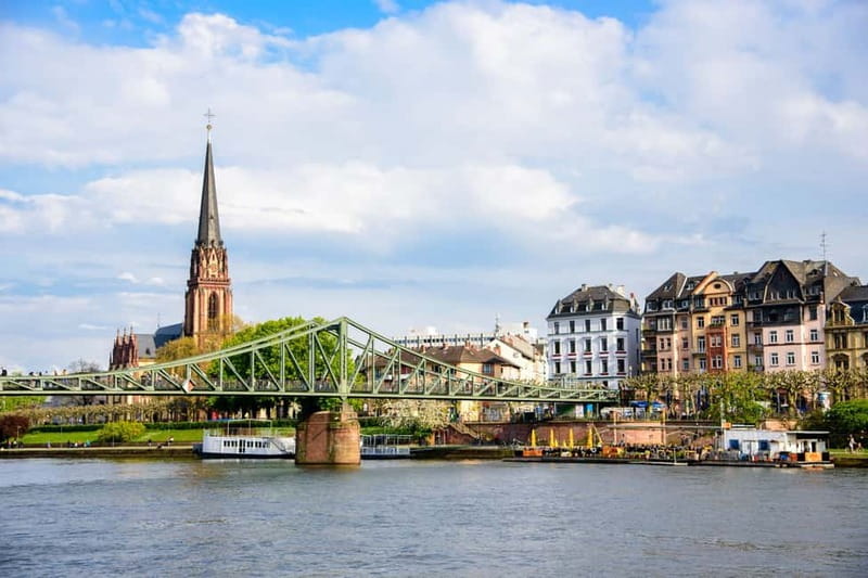 Frankfurt: Old Town Historical Walking Tour with Geo Epoche - German Only, with English Possible if You Plan Ahead