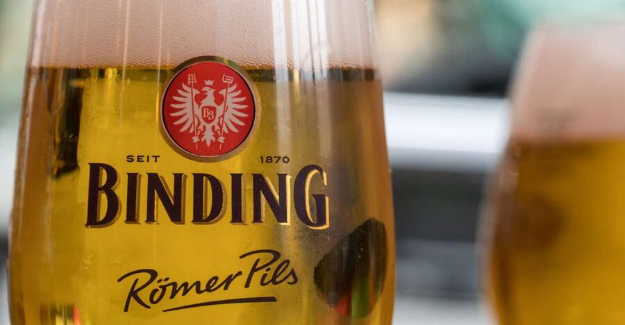 Frankfurt: Private German Beer Tasting Tour in Old Town - Beer stops that actually matter: what to expect from 2 to 3 venues