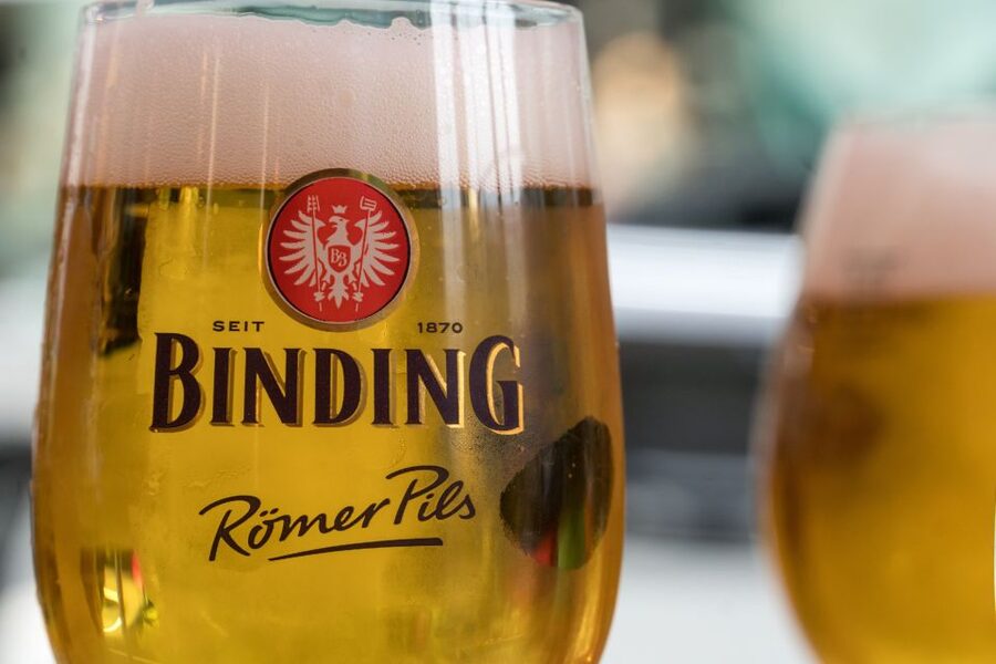 Frankfurt: Private German Beer Tasting Tour in Old Town - Price and value: what $290 per person buys you