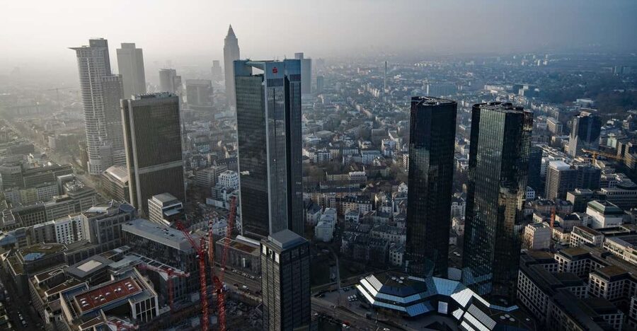 Frankfurt Private Walking Tour with a Local - How the custom route works (and how you steer it)