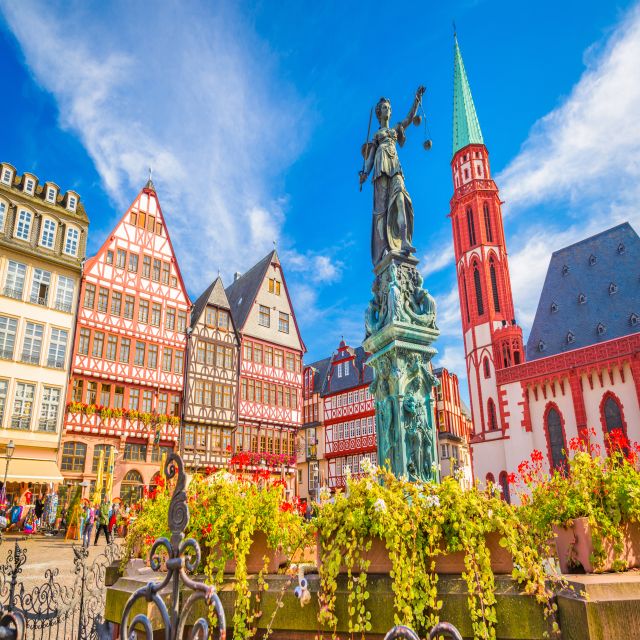Frankfurt: Private Walking Tour with Relaxing Cruise - Main River cruise: where the skyline turns calm