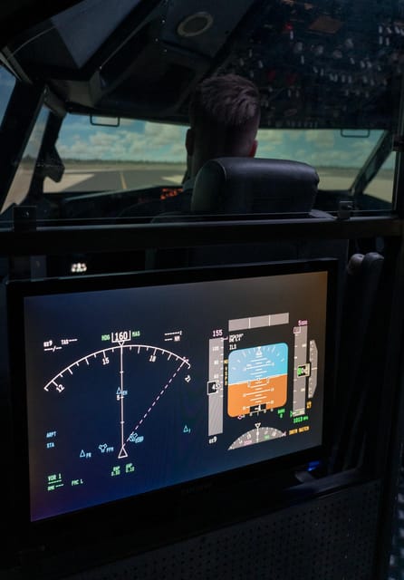 Frankfurt: "Ready for take off" - Flight Simulator B737 - Takeoffs and landings: the practical thrills you will feel