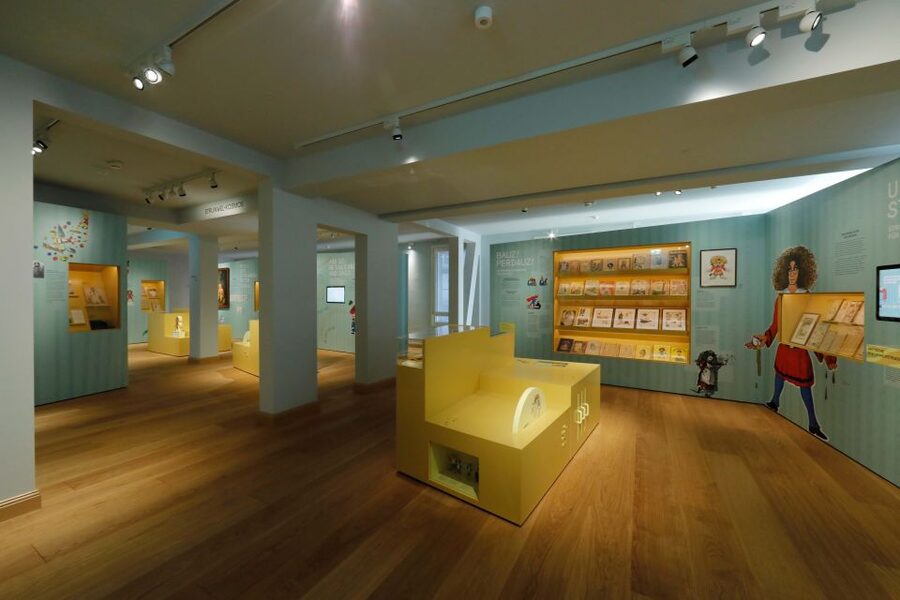 Frankfurt: Struwwelpeter Museum Entry Ticket w/Audio Guide - Interactive Installations: Mr Fix von Bickenbach in 77 Days